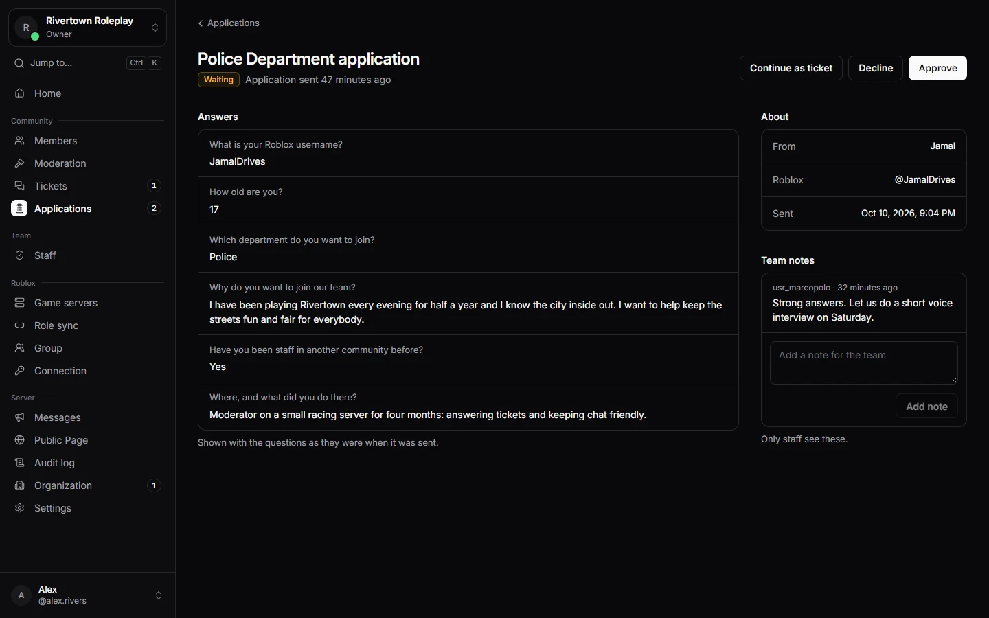 One application, with its answers and the buttons to decide
